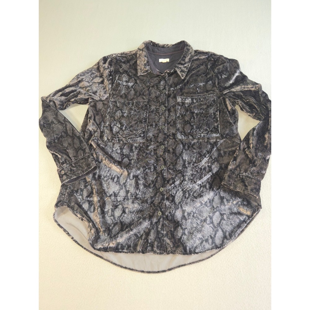 Pilcro Button Down Shirt Women Large Gray Snakeskin Velvet Long Sleeve Luxe Boho